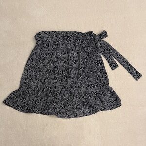 Michael Kors animal print wrap ruffle skirt L